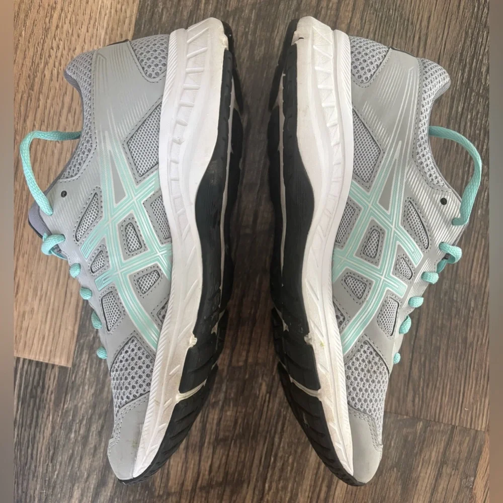 Asics‎ Gel Contend 5 Running Shoes Womens Sz 8.5 Gray Everyday Comfort Amplifoam
